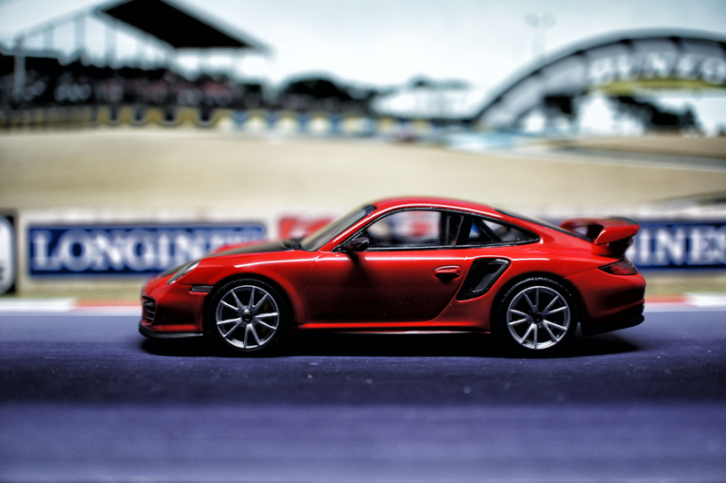 Illustration for article titled Teutonic Tuesday: Rennsport mit Aufladung